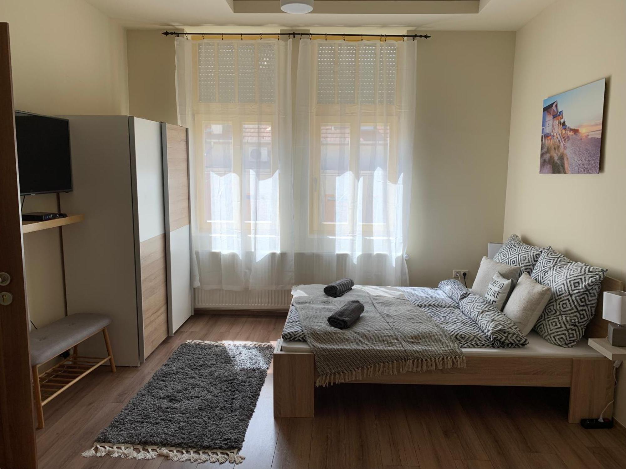 Mayer Vendeghaz Miskolc Esterno foto